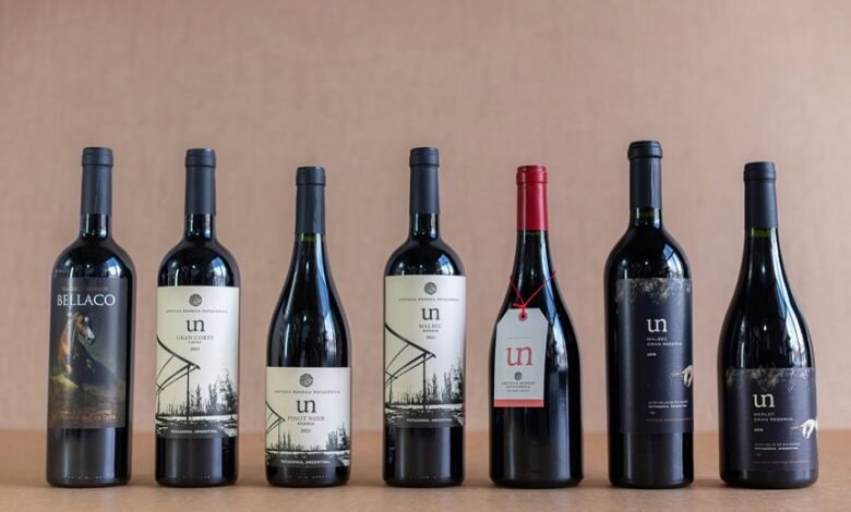 telecom contact numbers listed